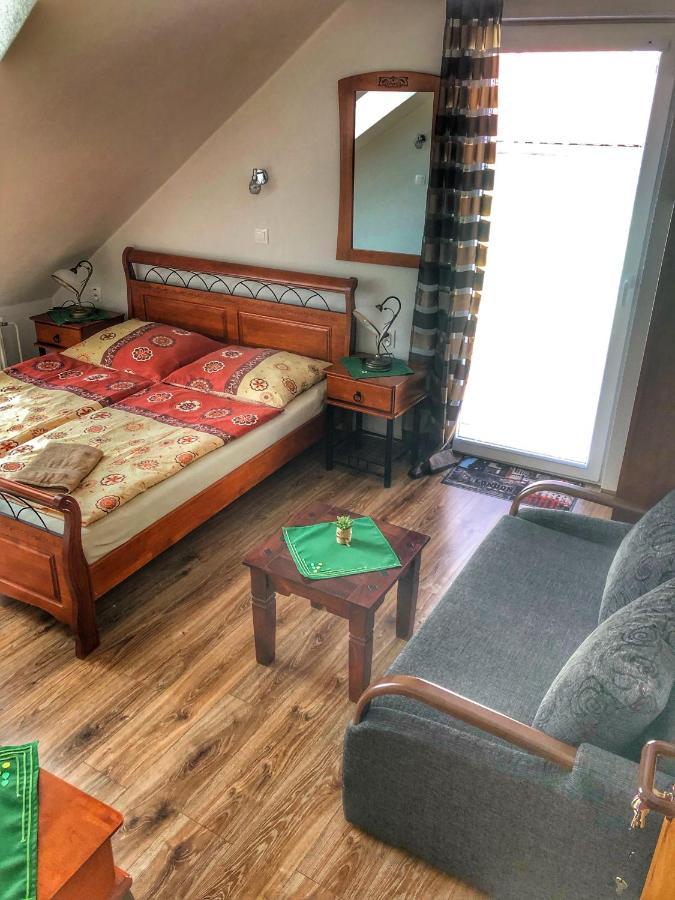Penzion Pod Zamkom Бойнице Экстерьер фото